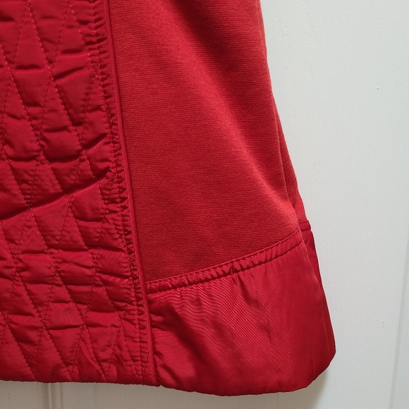 Laura Ashley Red Quilted Puffer Vest S Women's Sleeveless‎ Full Zip pockets - Picture 9 of 16